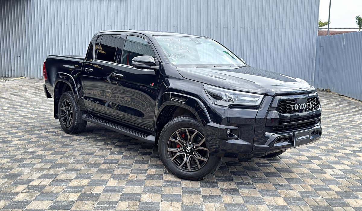2022 Toyota Hilux Z GR Sports image-1