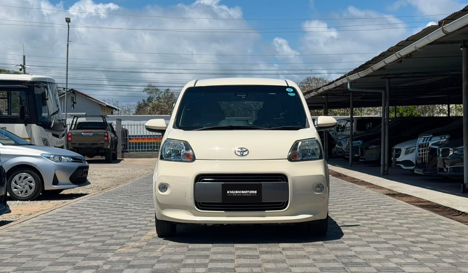 2019 Toyota Porte F-Lafine image-2