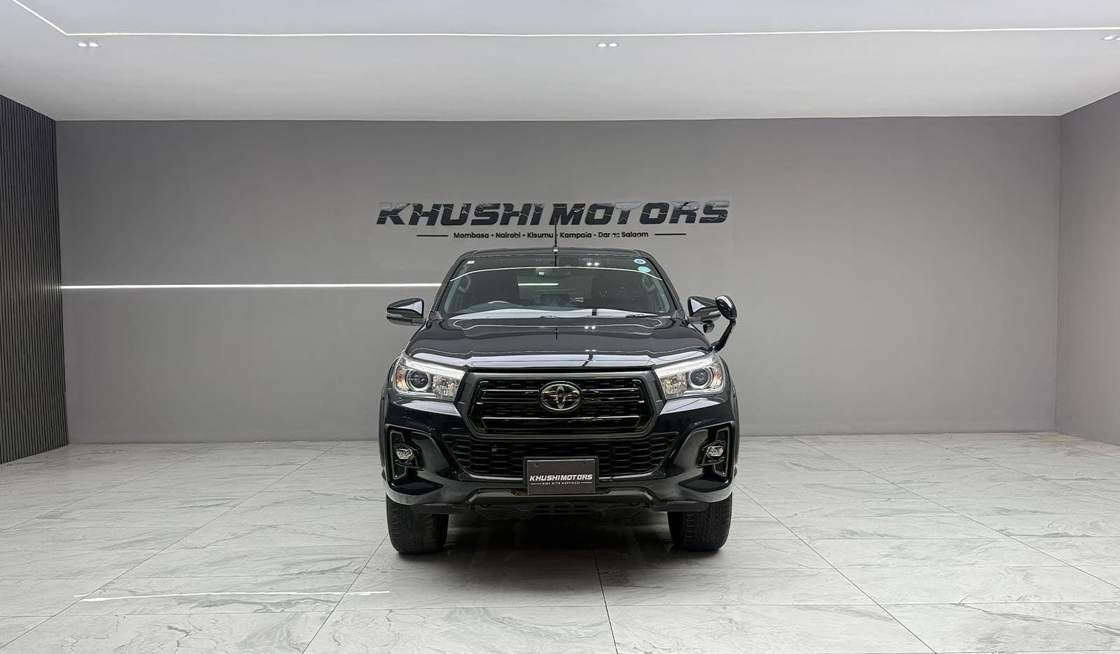 2019 Toyota Hilux Z Black Rally Edition image-2