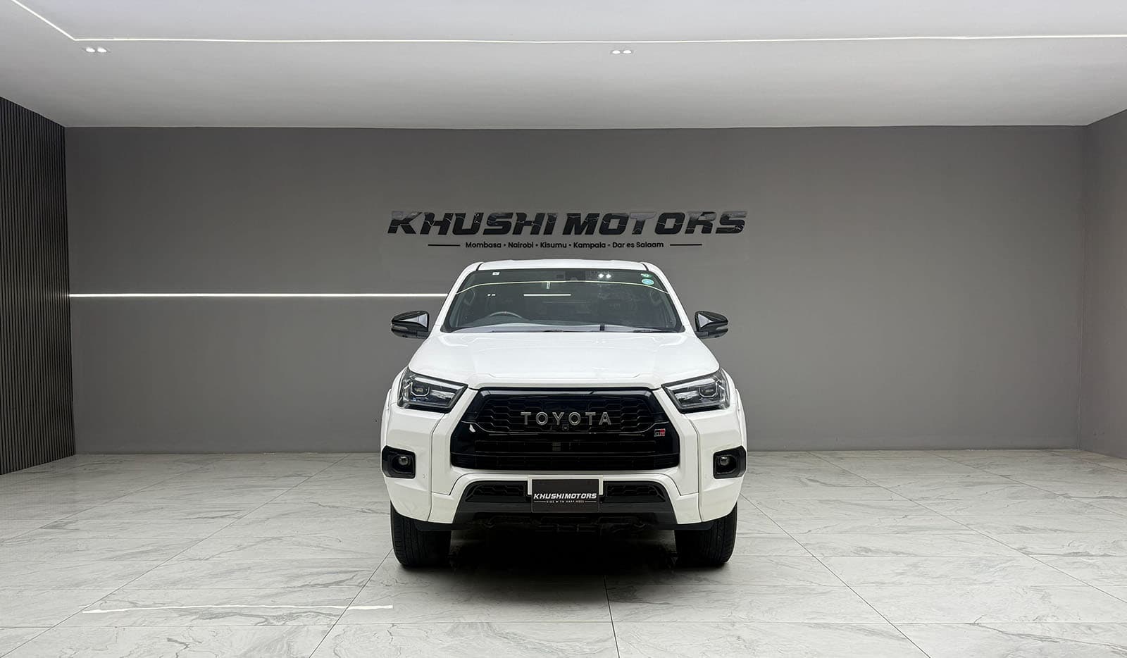 2022 Toyota Hilux GR Sports image-2