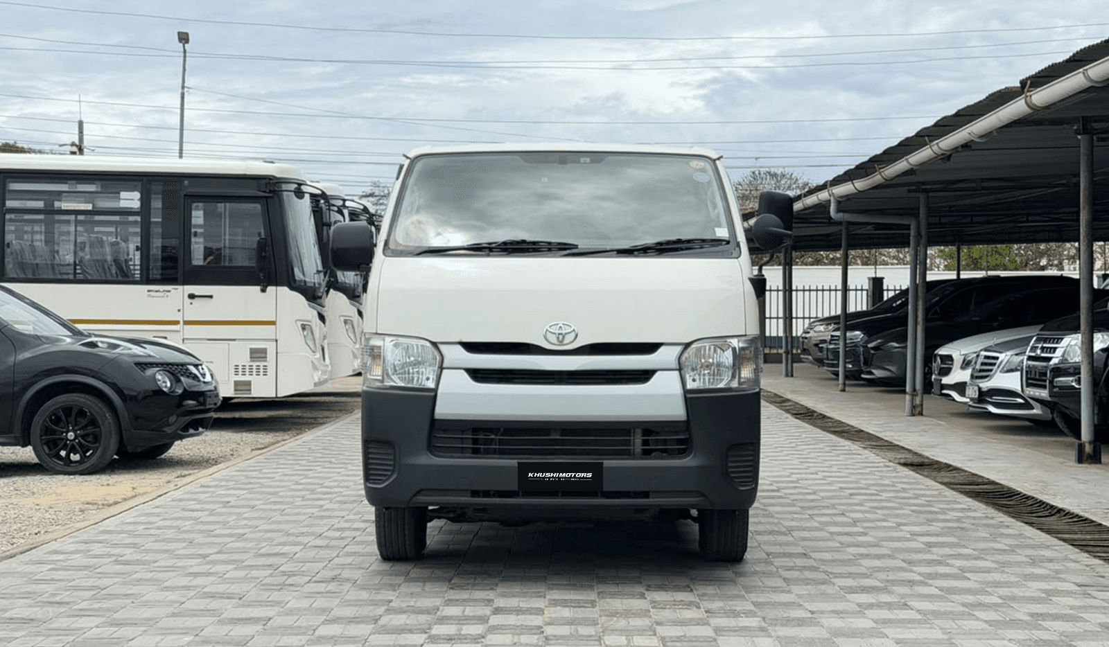 2018 Toyota Hiace Frozen Van image-2