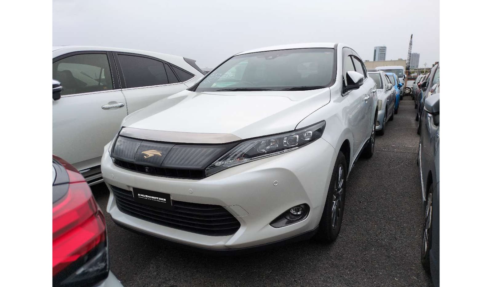 2014 Toyota Harrier image-2