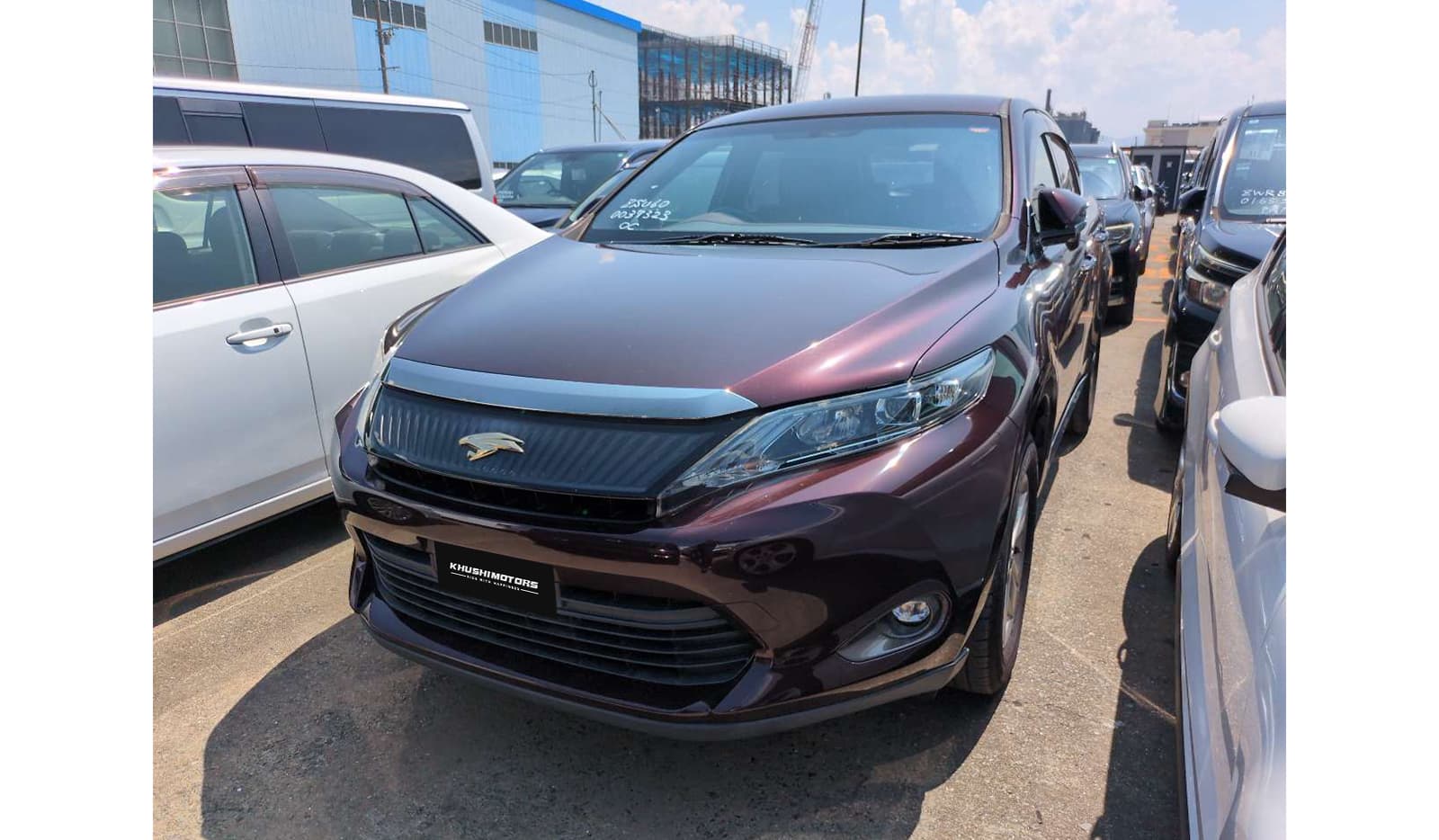 2014 Toyota Harrier image-2