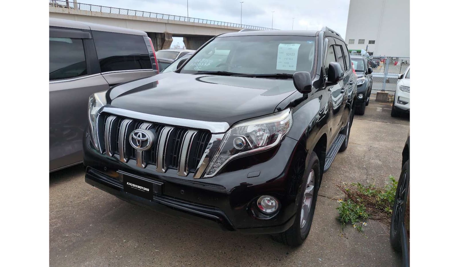 2017 Toyota Land Cruiser Prado image-2