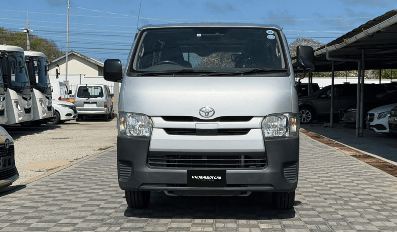 2019 Toyota Regius Ace Van Long DX image-2