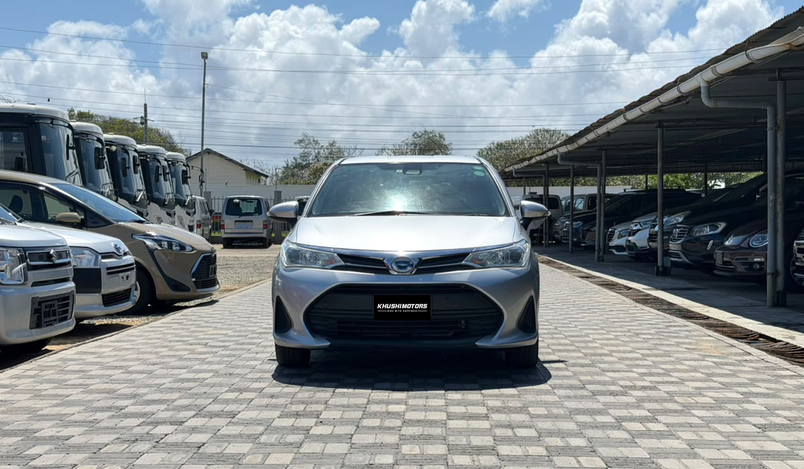 2019 Toyota Fielder Hybrid image-2