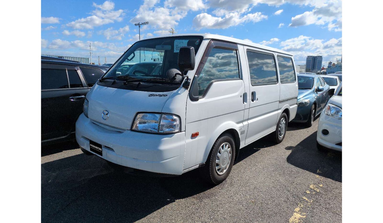 2010 Mazda Bongo image-2
