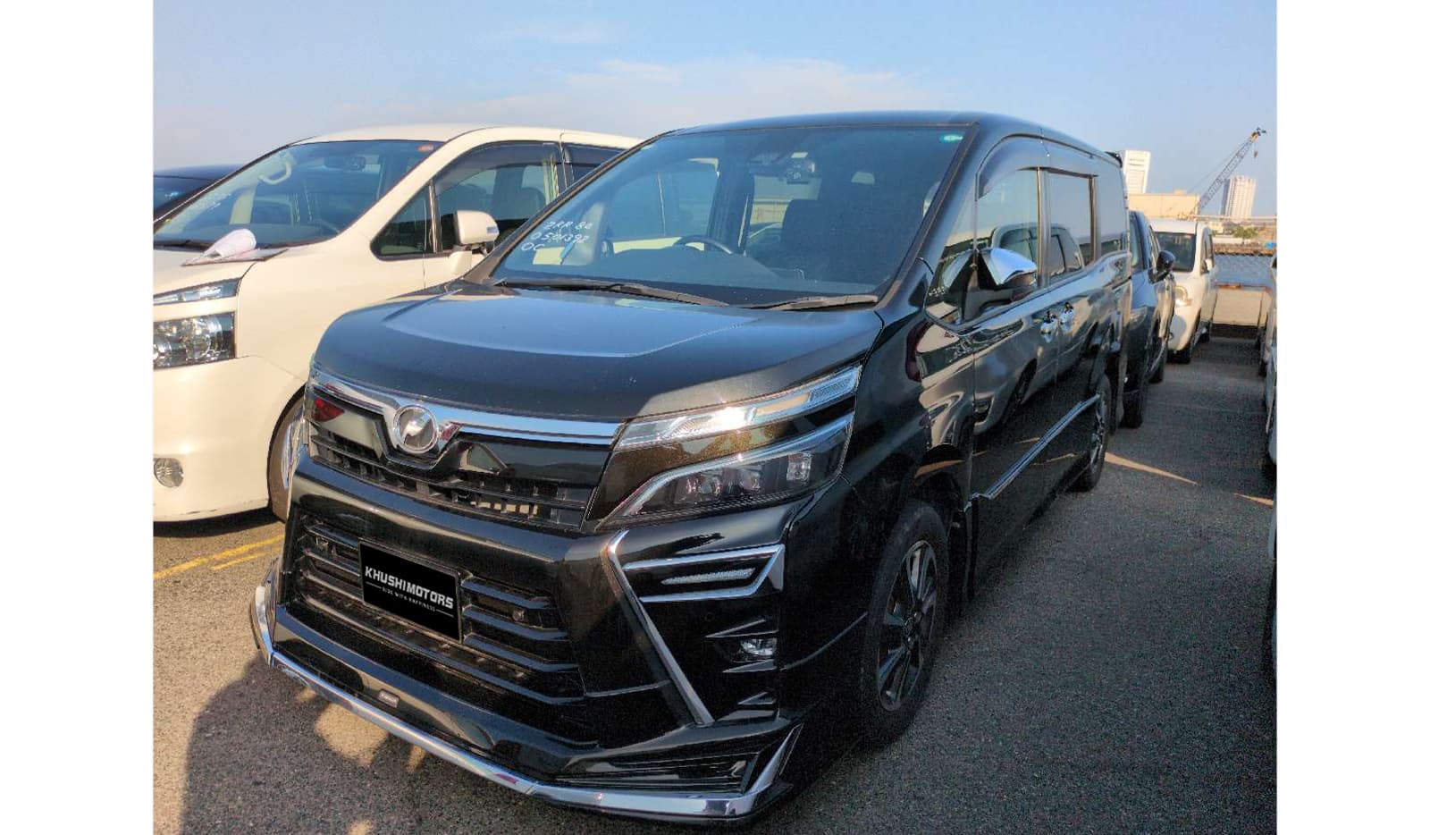 2019 Toyota Voxy image-2