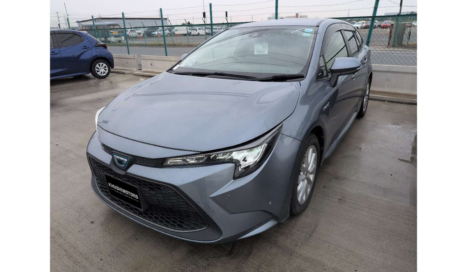 2019 Toyota Corolla Touring image-2