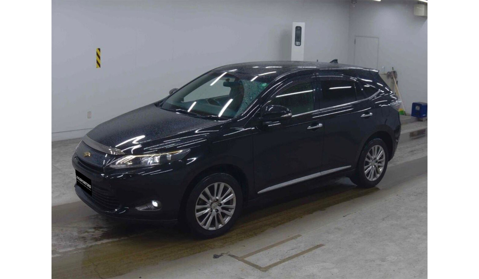 2017 Toyota Harrier image-2