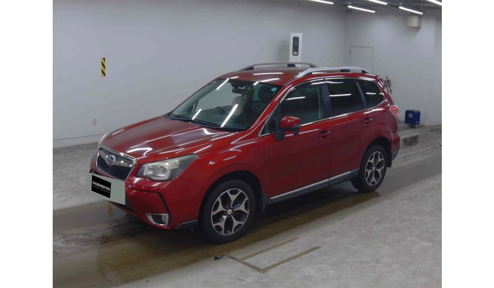 2013 Subaru Forester image-2