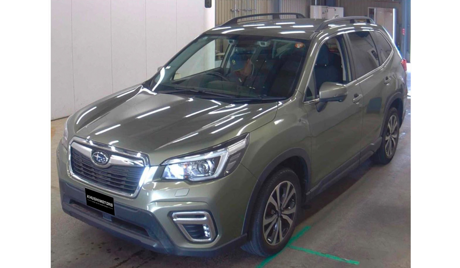 2019 Subaru Forester image-2