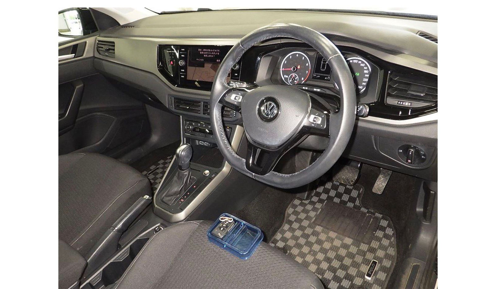 2019 Volkswagen Polo image-5