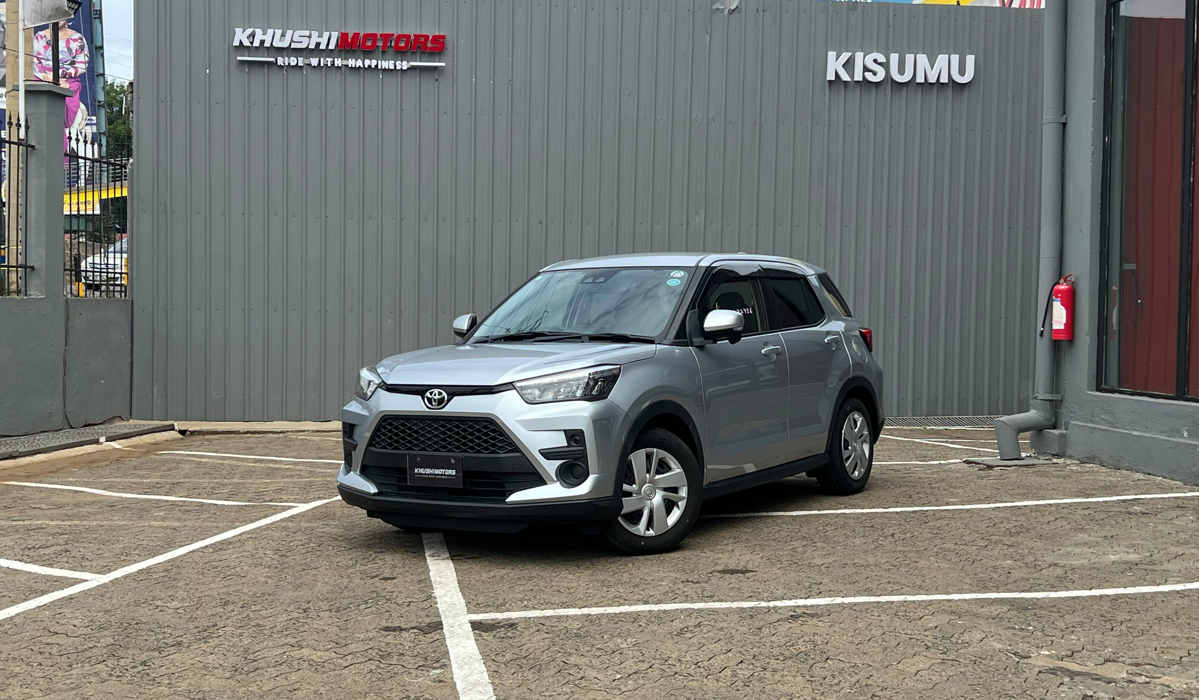 2020 Toyota Raize XS image-3