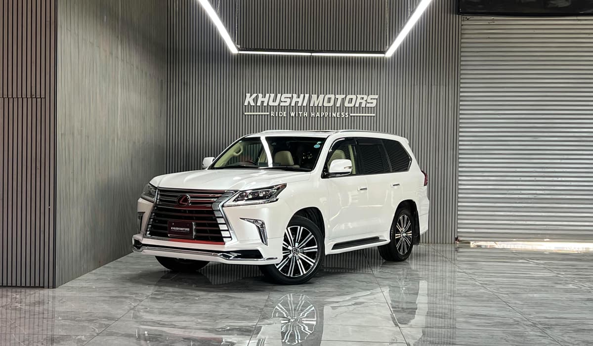 2018 Lexus LX LX570 image-3