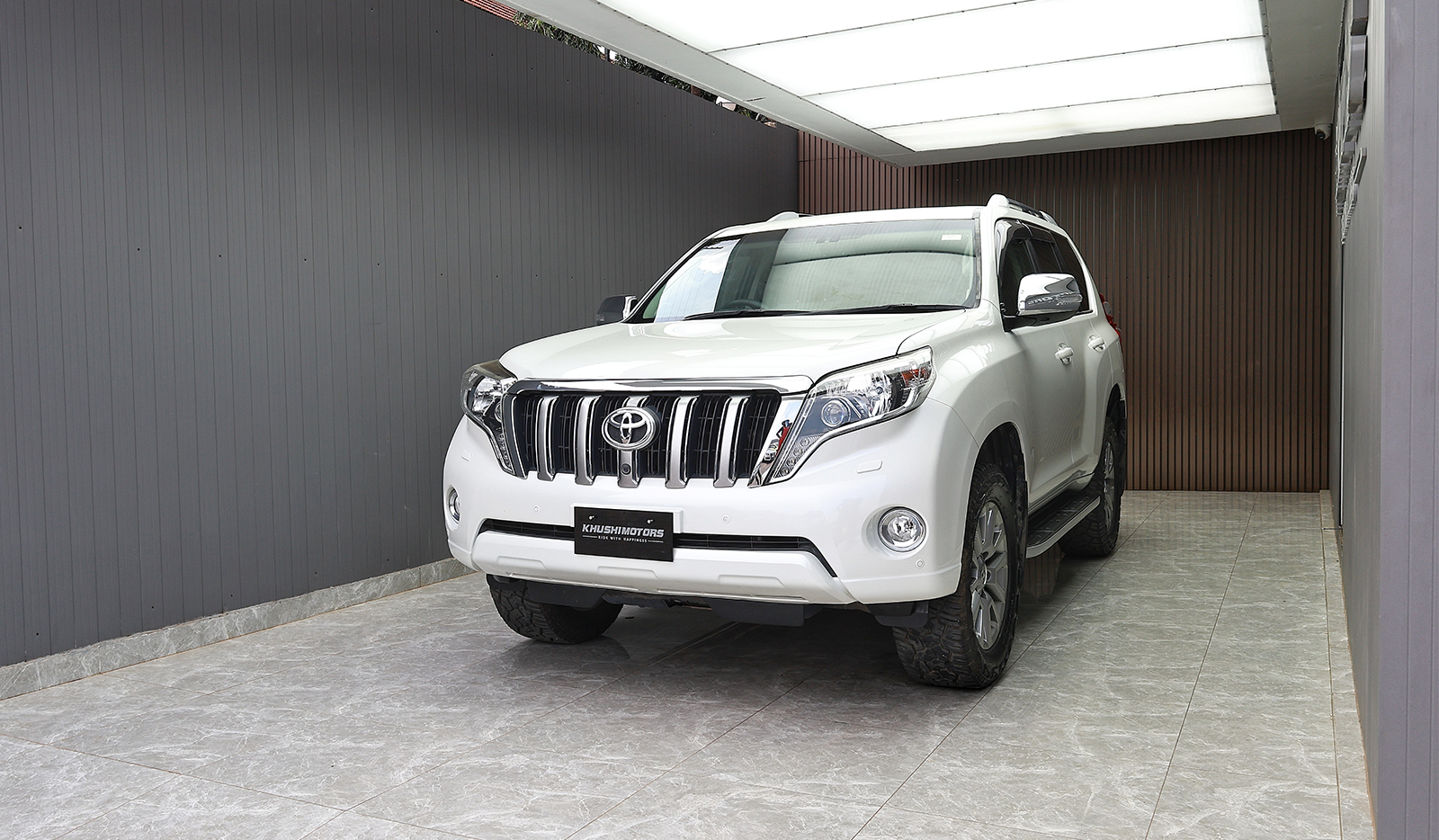 2017 Toyota Land Cruiser Prado G Frontier TX-L package image-3