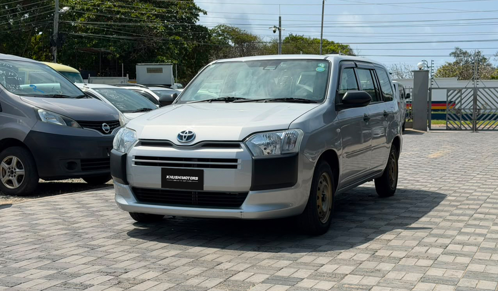 2020 Toyota Probox DX image-3