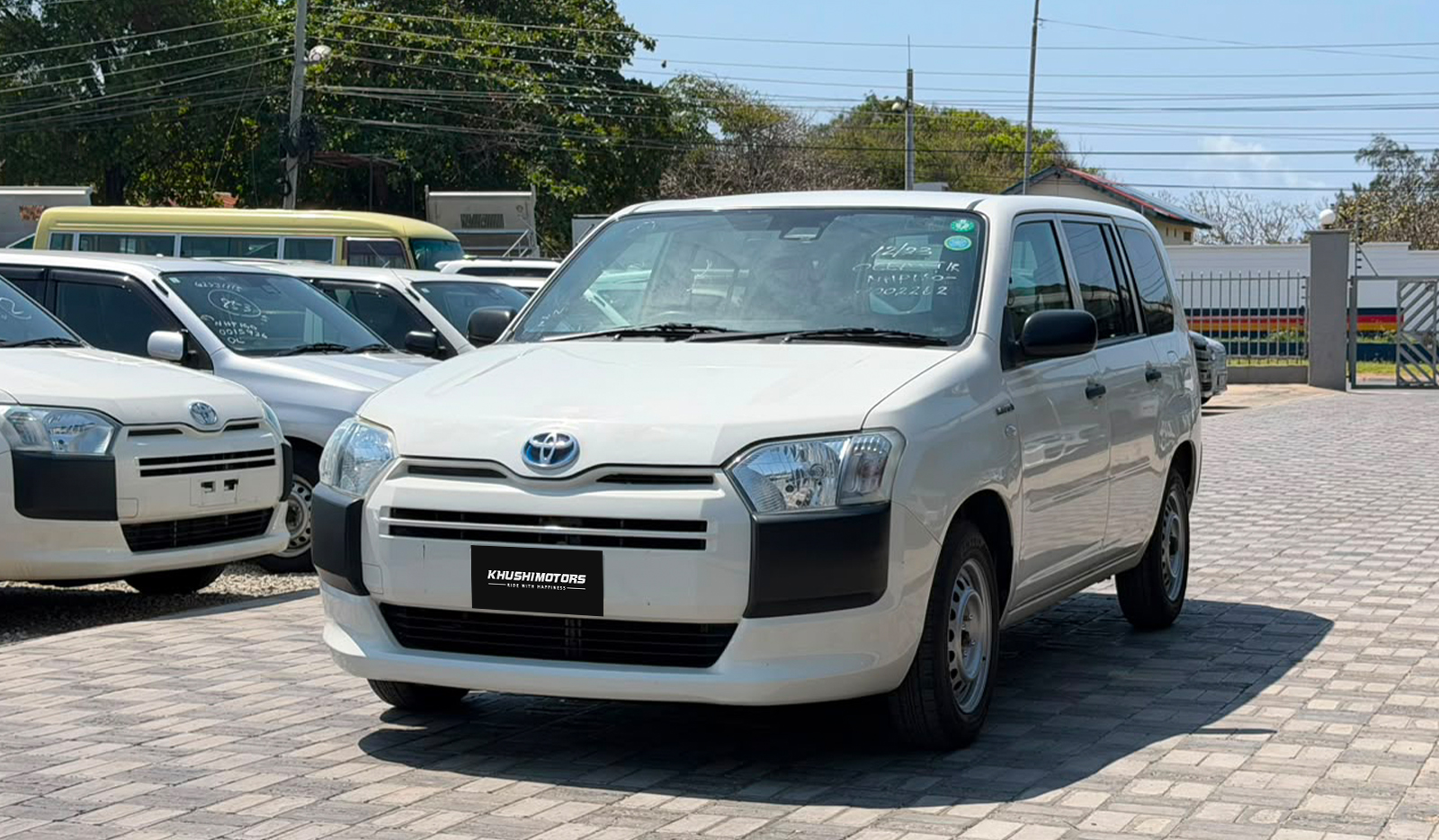 2019 Toyota Probox DX Comfort image-3