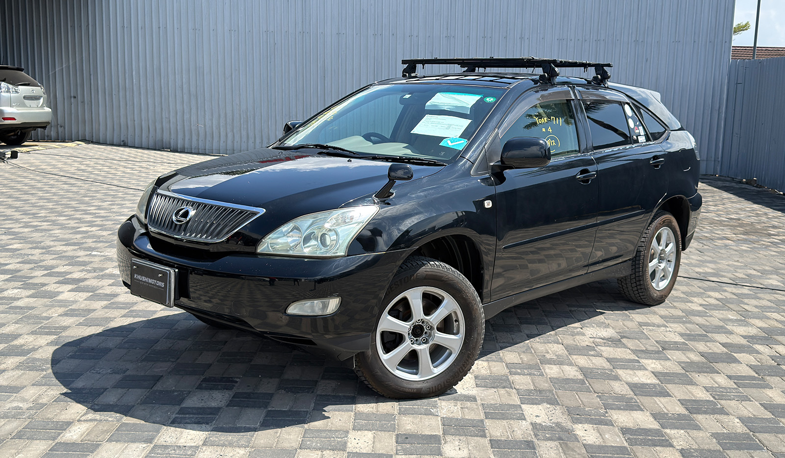 2005 Toyota Harrier 240G image-3
