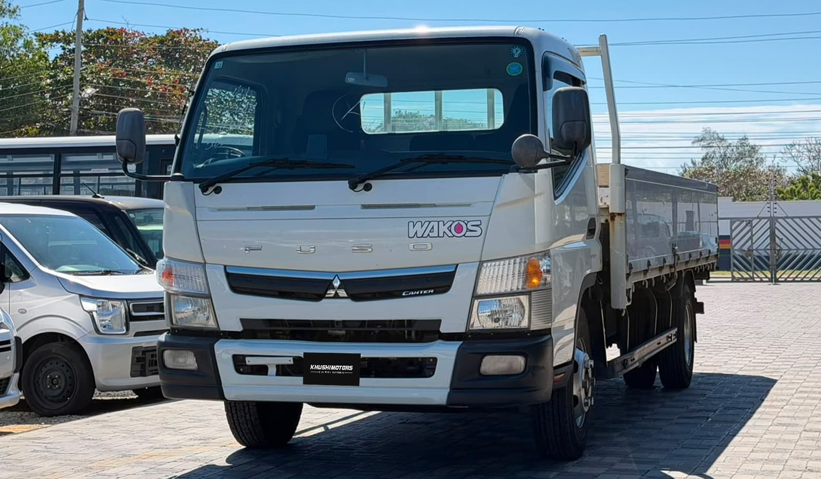 2020 Mitsubishi Canter 4.5TON LONG WIDE image-3