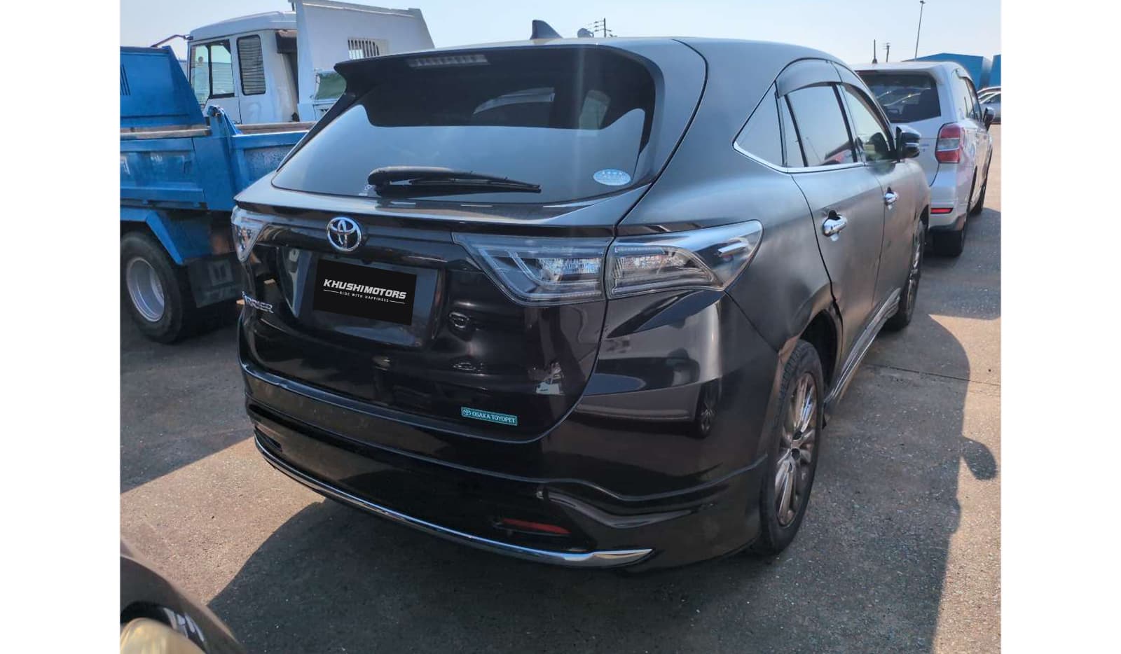 2017 Toyota Harrier Premium Metal & Leather Package image-3