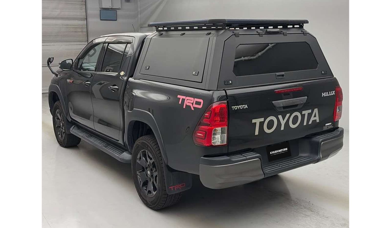 2019 Toyota Hilux Z Black Rally Edition image-3
