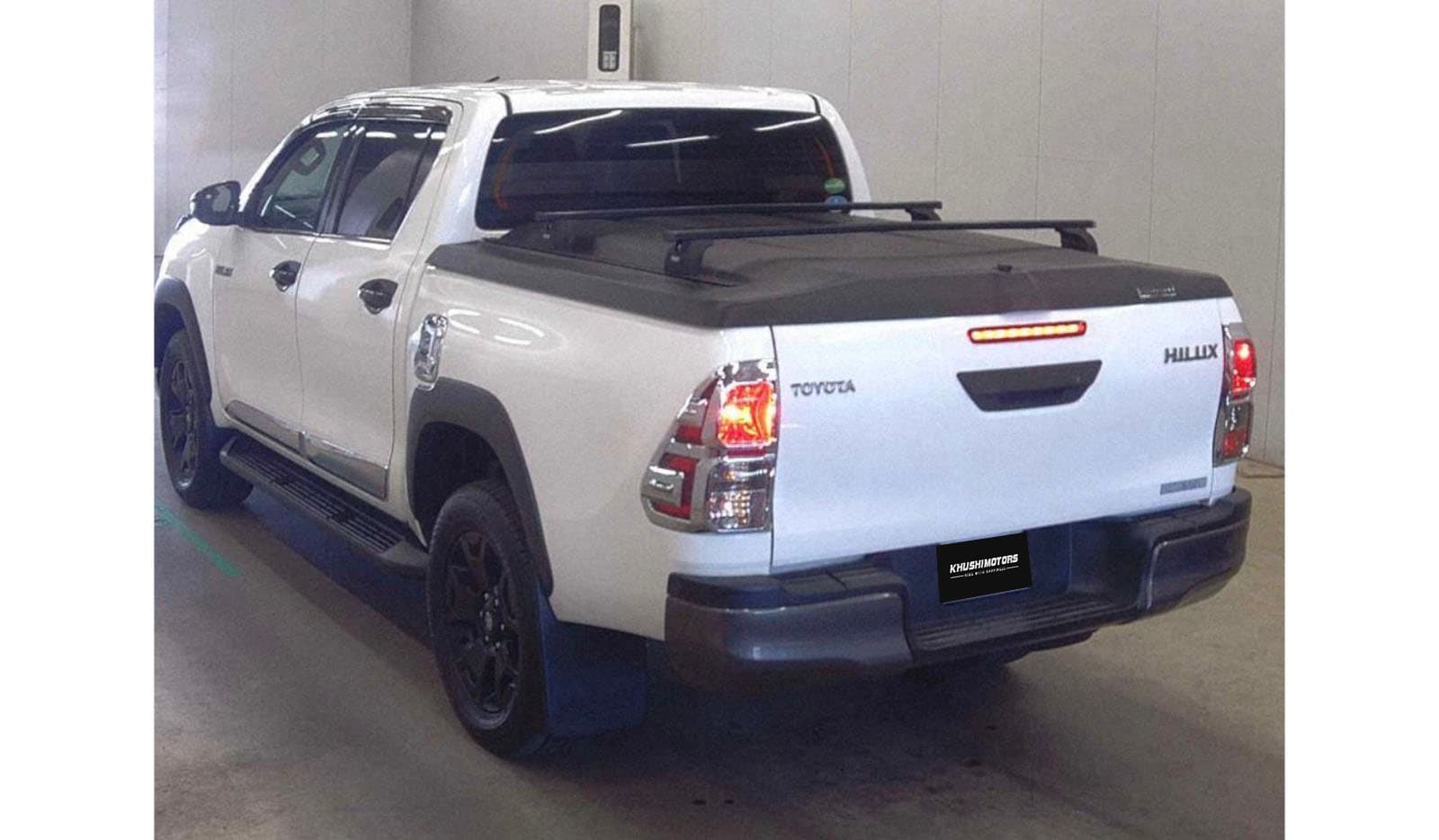 2019 Toyota Hilux Z Black Rally Edition image-3