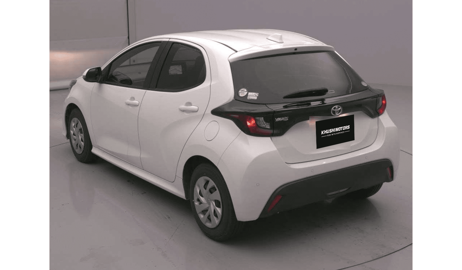 2020 Toyota Yaris X image-3