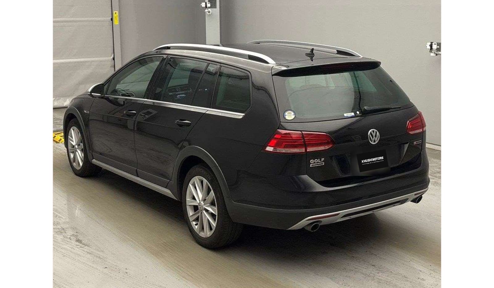 2019 Volkswagen Golf Alltrack TSI 4Motion image-3