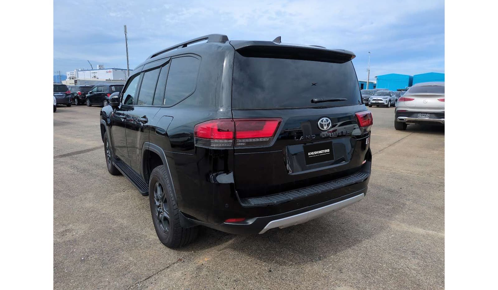 2022 Toyota Land Cruiser image-3
