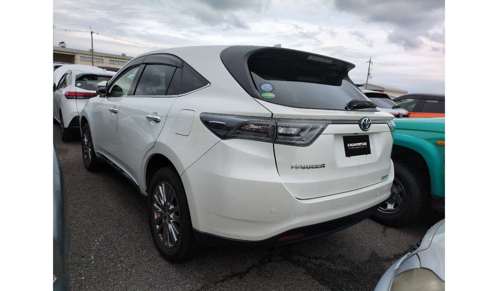 2014 Toyota Harrier image-3