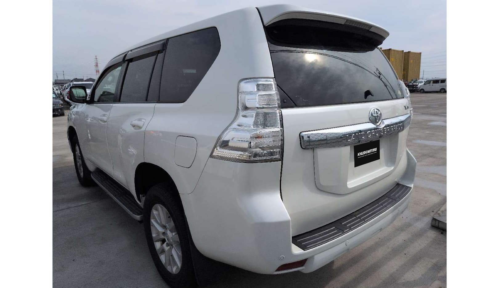 2017 Toyota Land Cruiser Prado image-3
