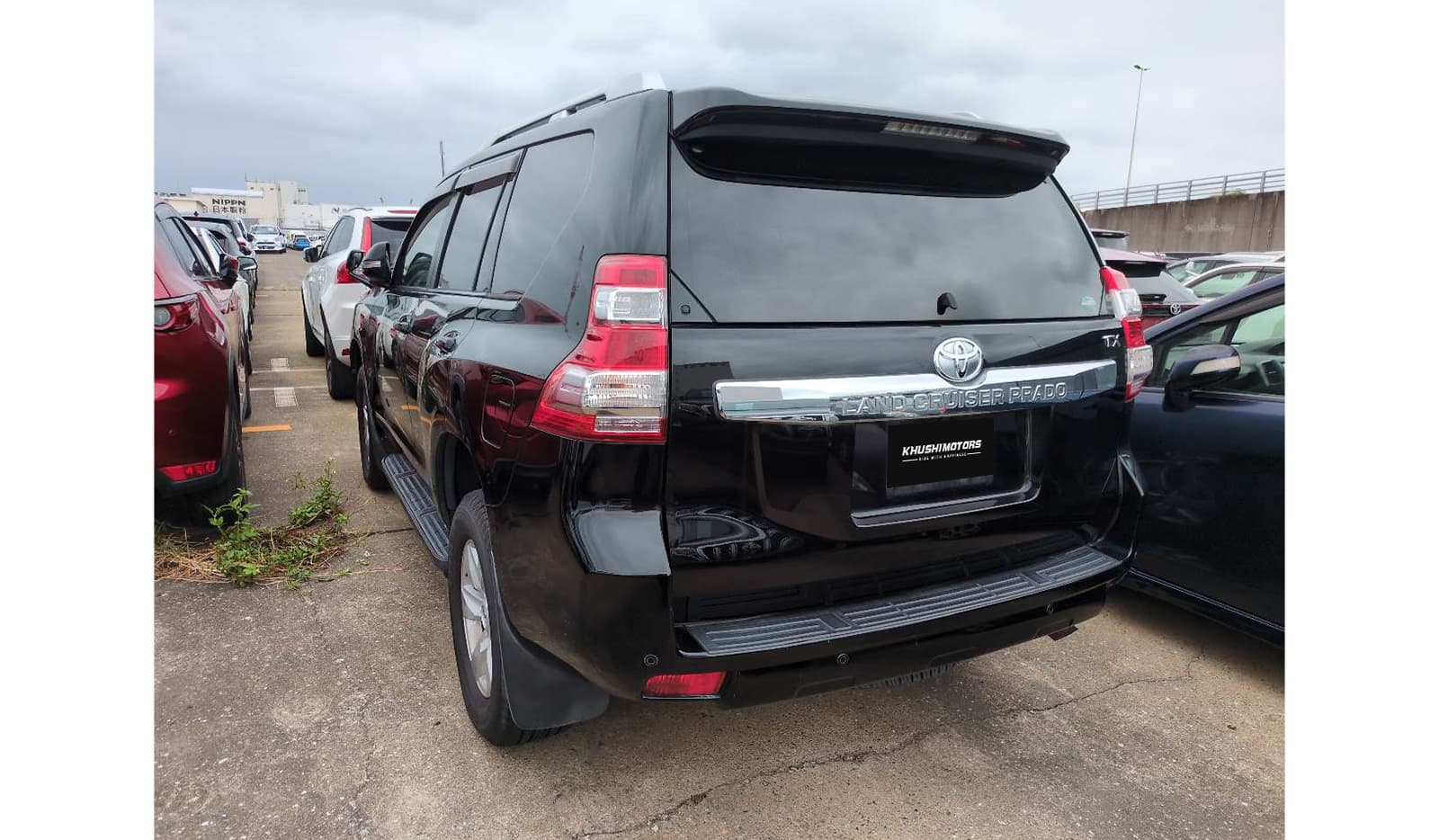 2017 Toyota Land Cruiser Prado image-3