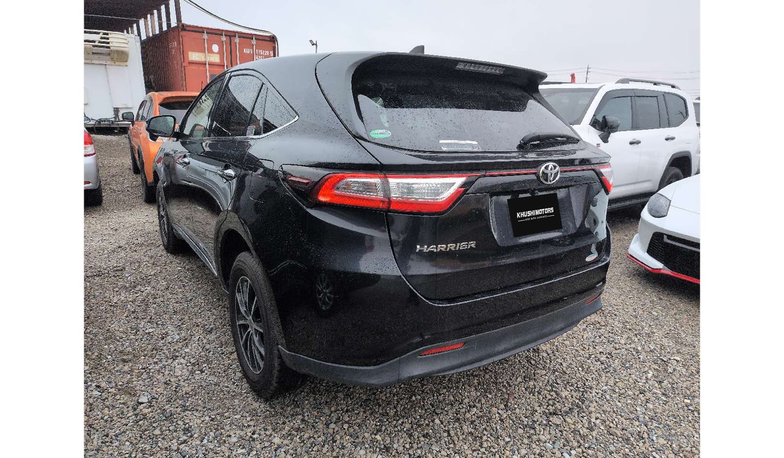 2017 Toyota Harrier image-3