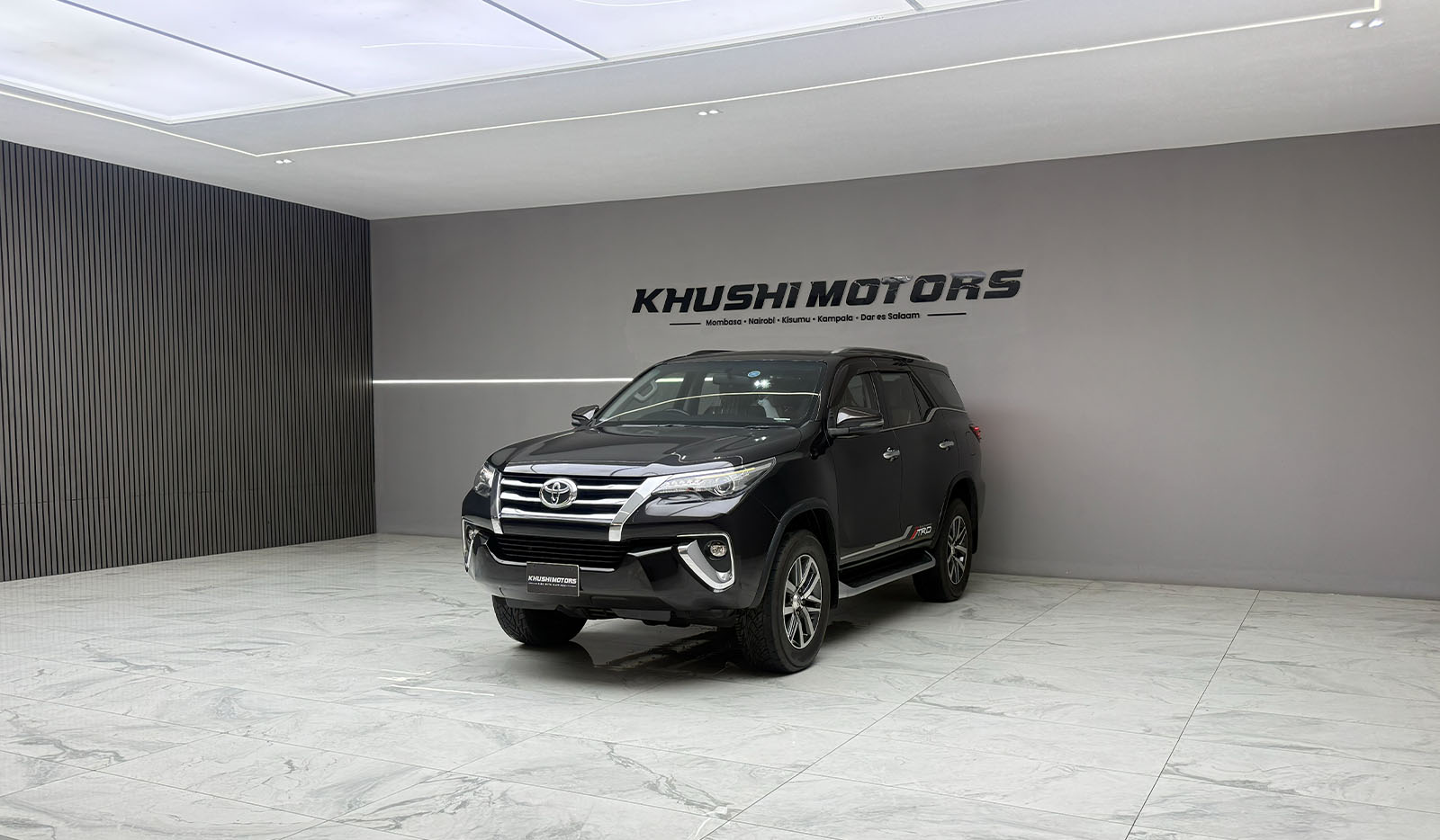 2019 Toyota Fortuner image-3