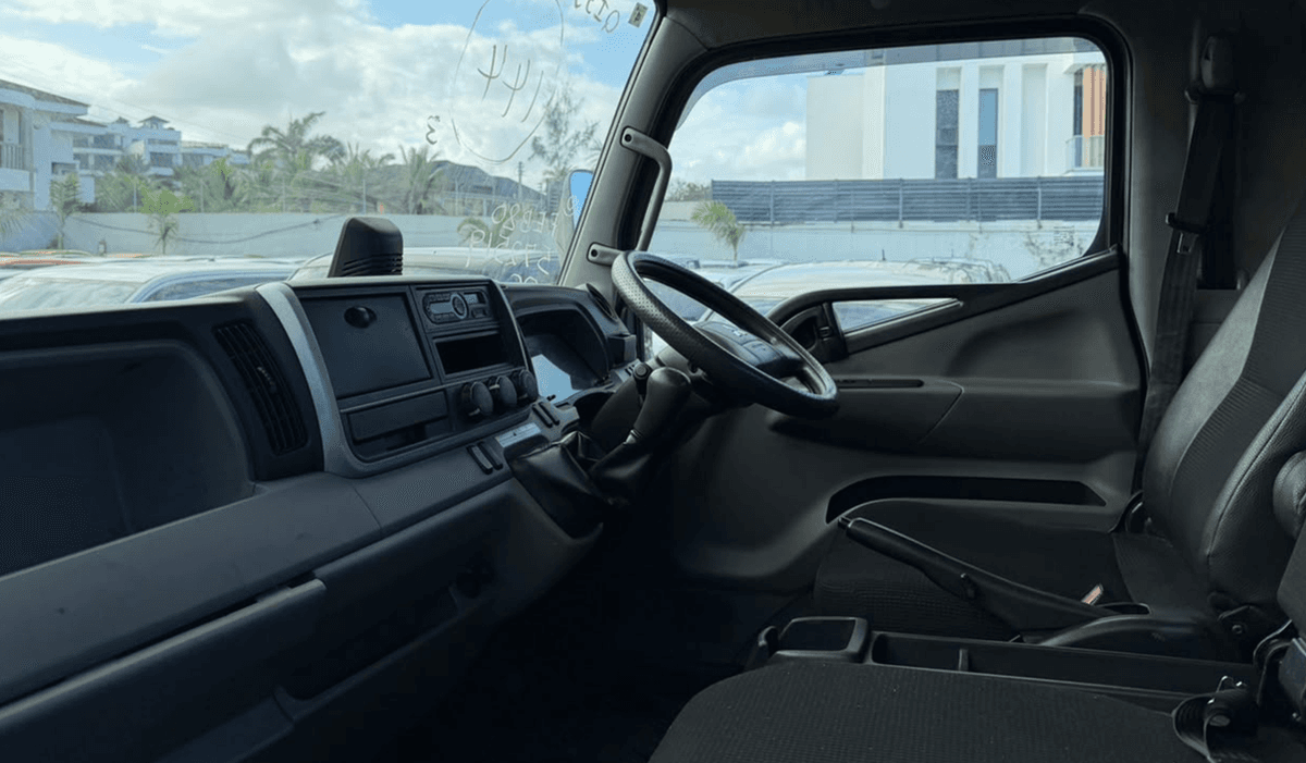 2019 Mitsubishi Fuso Canter HIRABODY image-6