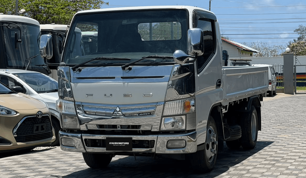 2018 Mitsubishi Canter 5.5 Ton image-3