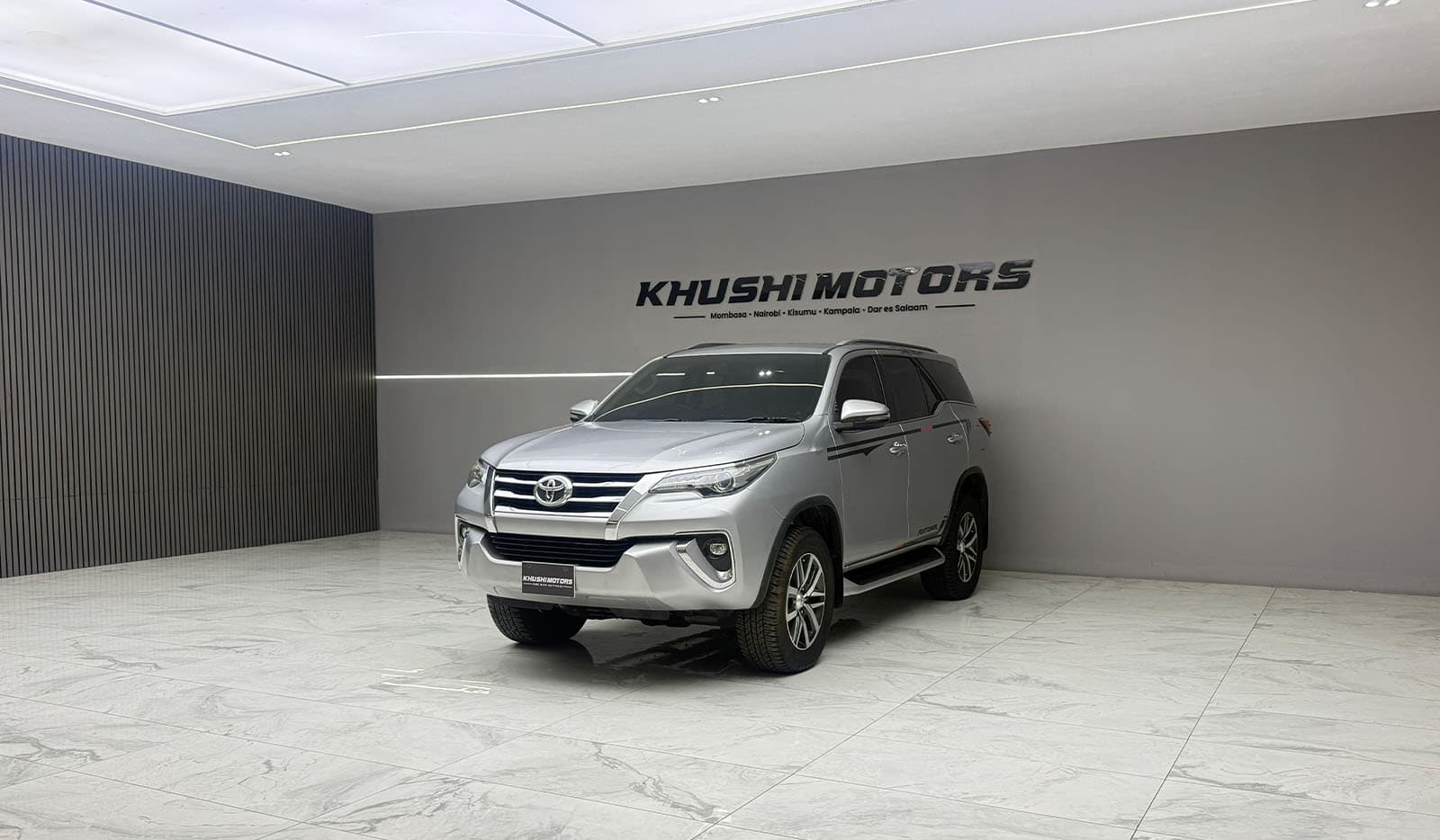 2019 Toyota Fortuner image-3