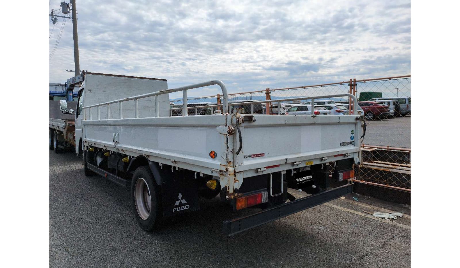 2019 Mitsubishi Fuso Canter image-3