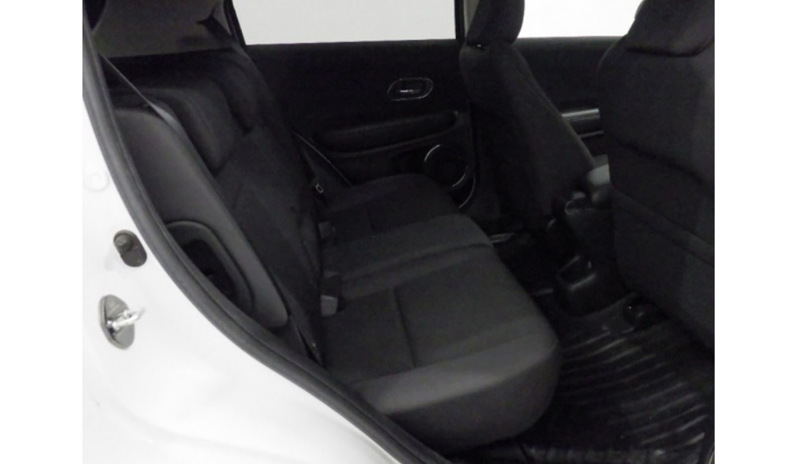 2019 Honda Vezel image-6