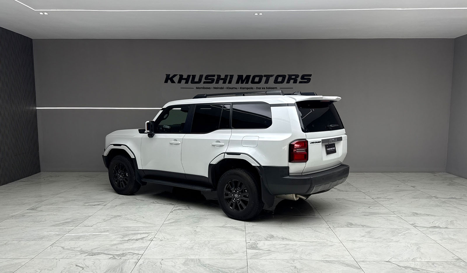 2024 Toyota Land Cruiser 250 TX image-4