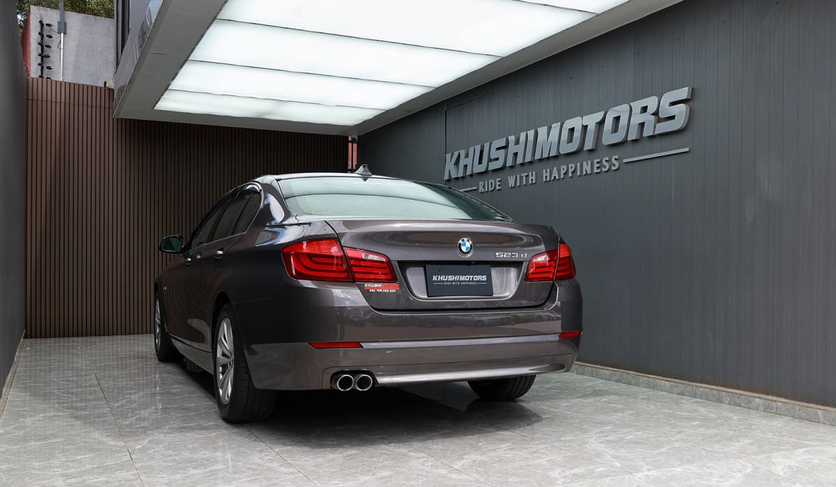 2013 Bmw 523D Blue performance image-4