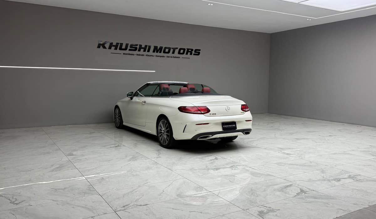 2017 Mercedes-Benz C-Class Cabriolet C-180 image-4