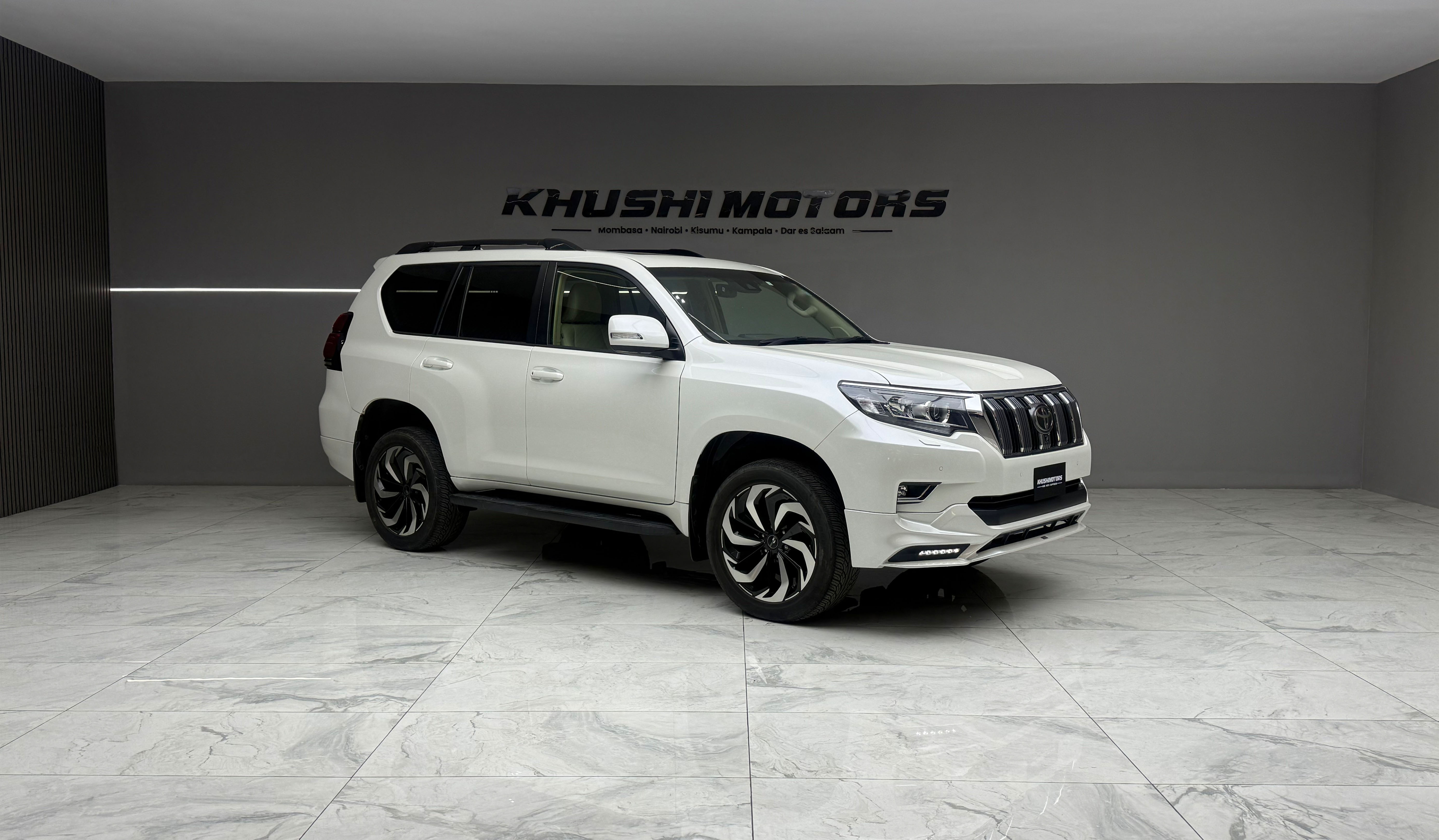2019 Toyota Land Cruiser Prado TX L Package image-1