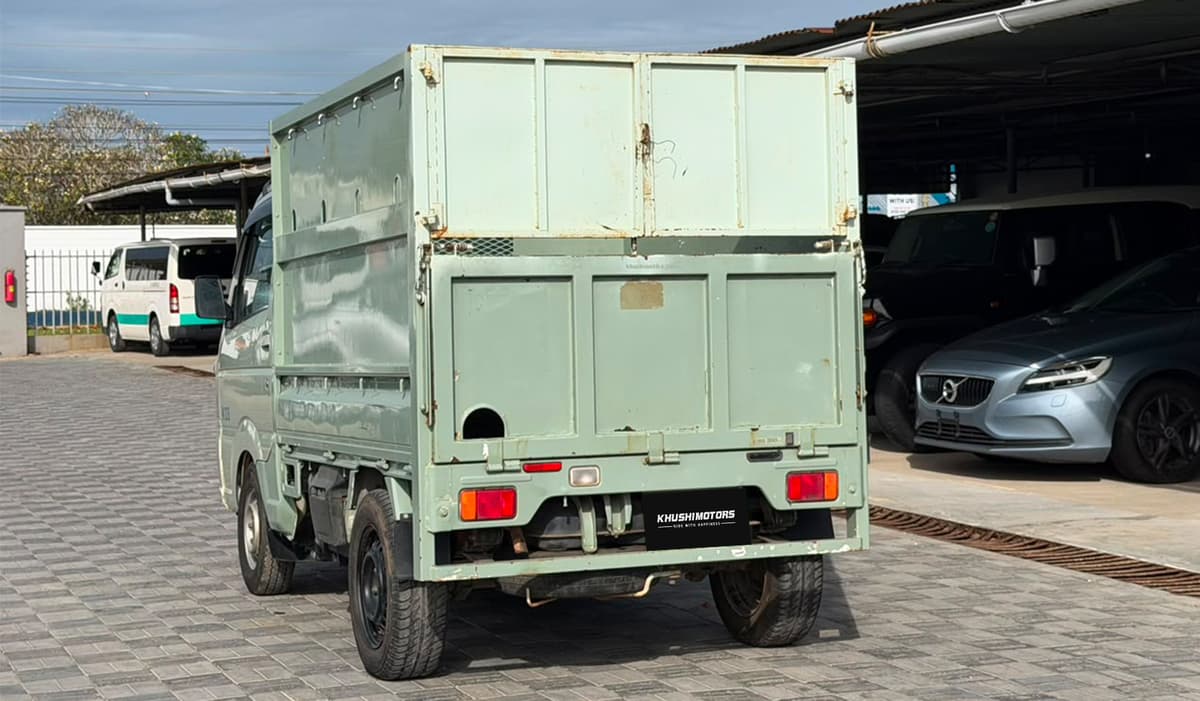 2018 Suzuki Carry T image-4