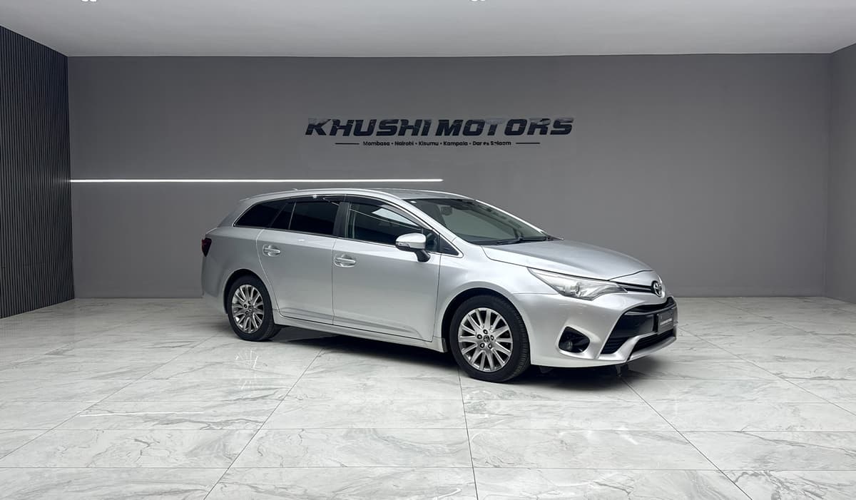 2018 Toyota Avensis LI image-1