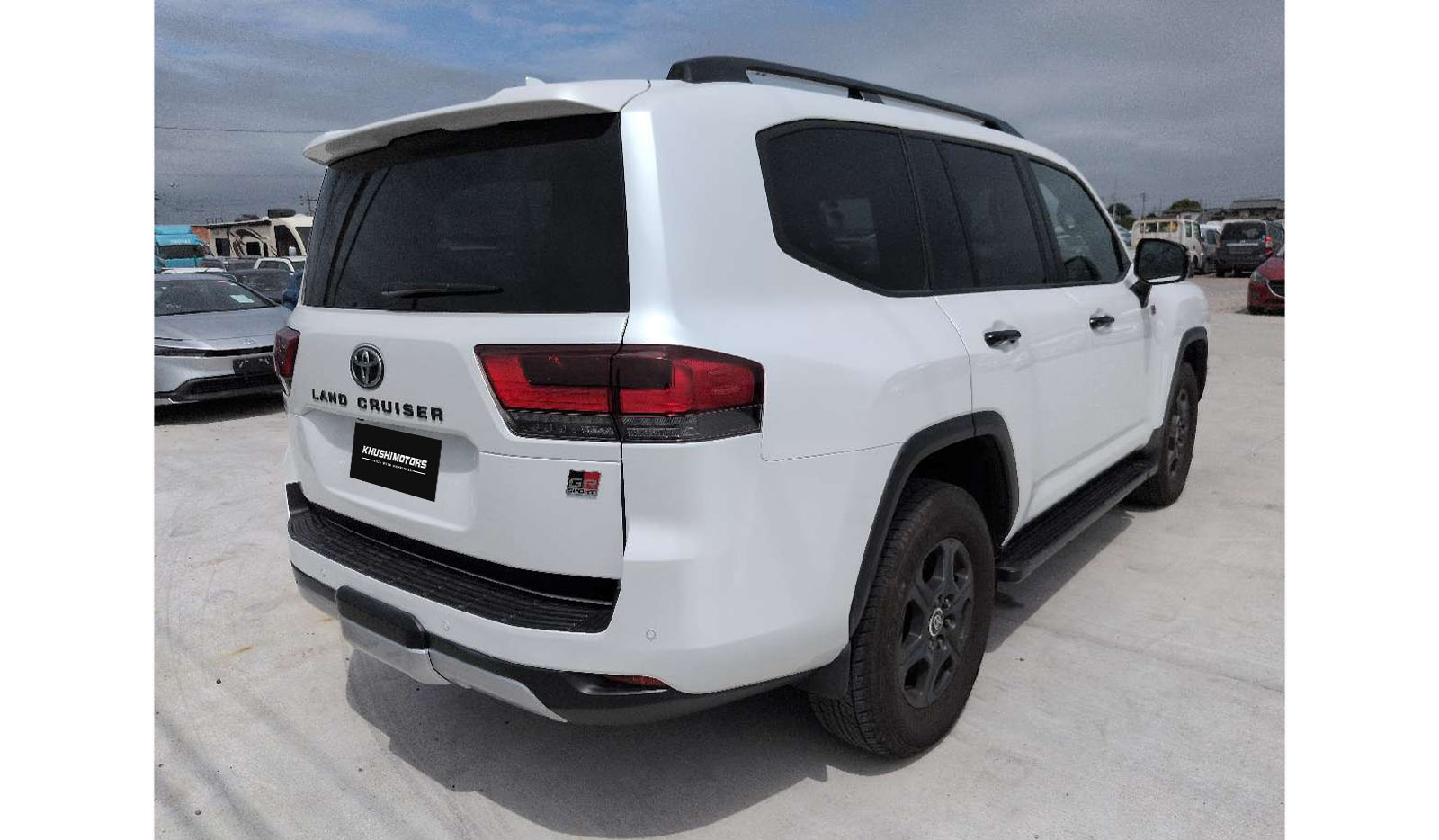 2021 Toyota Land Cruiser GR SPORTS image-4