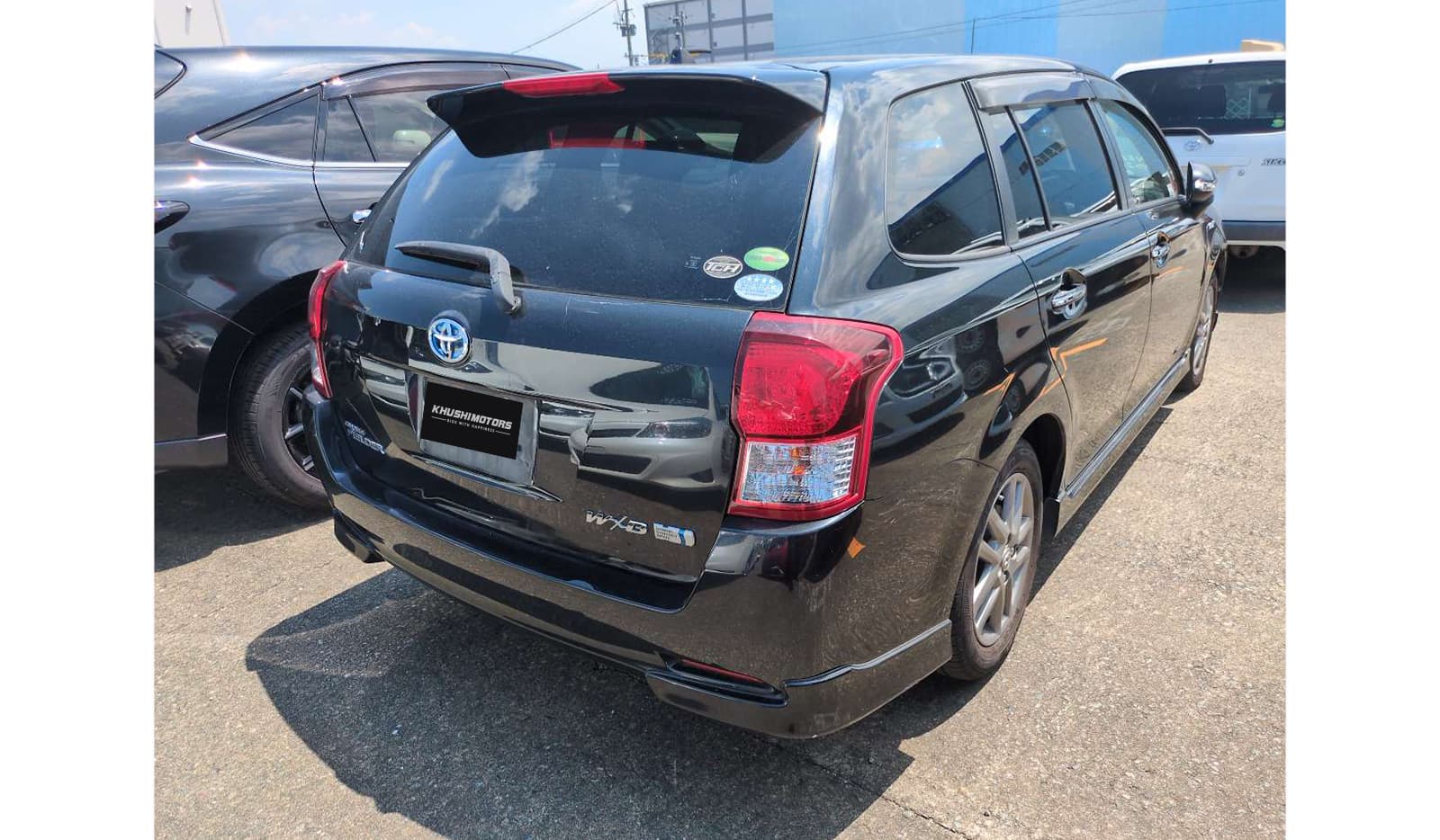 2013 Toyota Corolla Fielder Hybrid G Aero Tourer W×B image-4