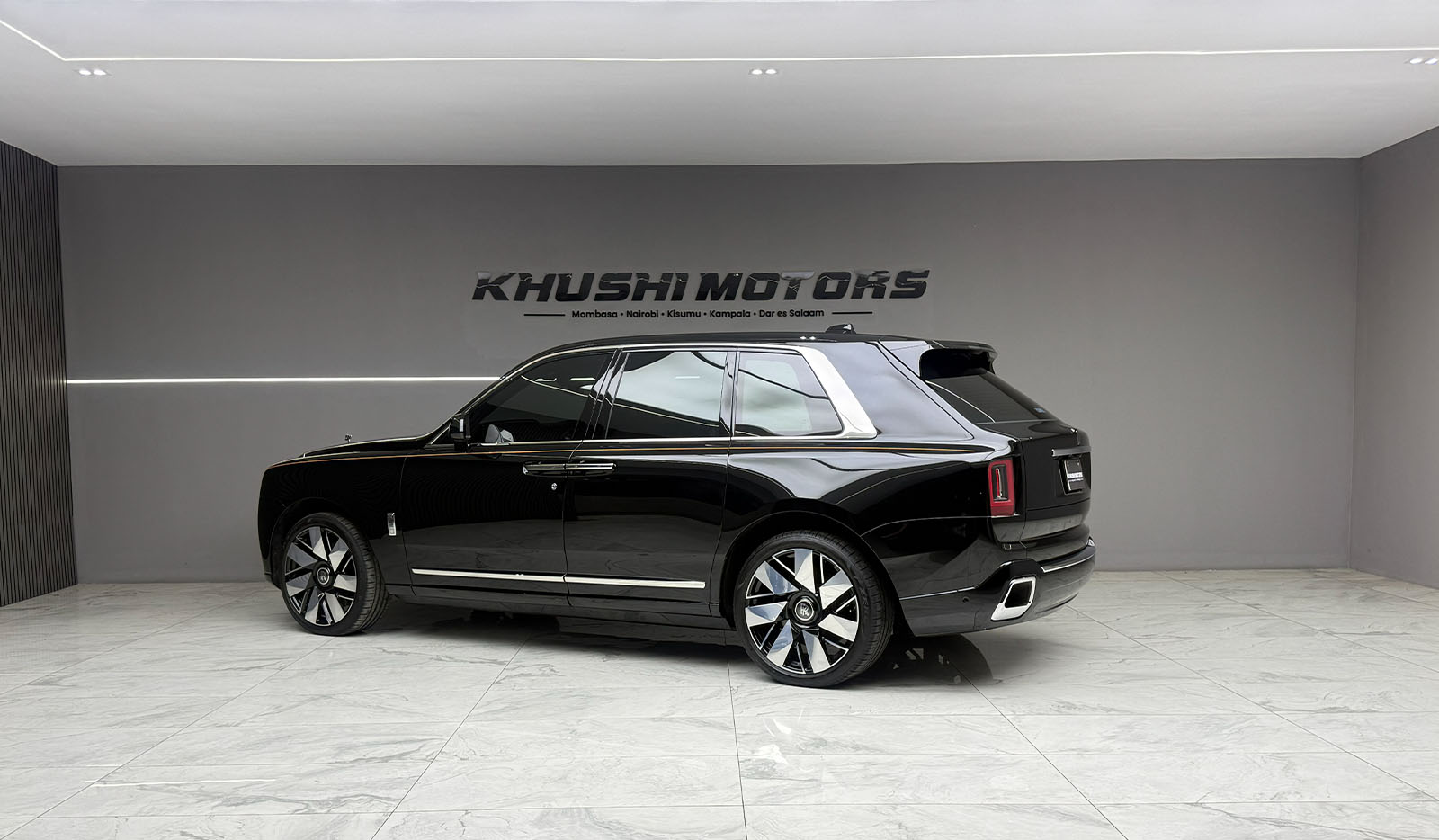 2026 Rolls Royce Cullinan SERIES 2 image-4