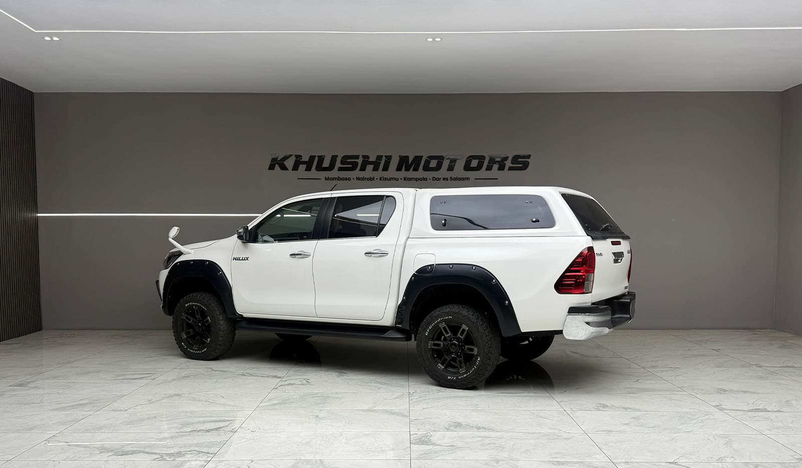 2020 Toyota Hilux Z CANOPY image-4